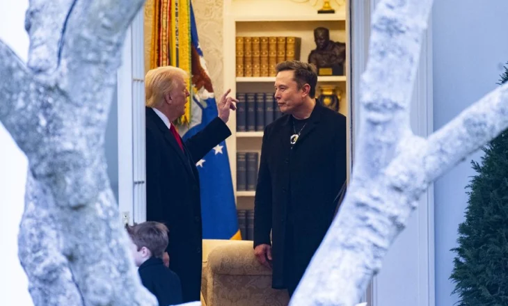 Çfarë ndodh kur Presidenti i SHBA zihet me njeriun më të pasur në botë?
