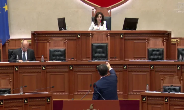 Debat në Parlament për 11 majin/ Bylykbashi: Mafia bleu zgjedhjet. Balla: Morët 300 mijë vota më pak