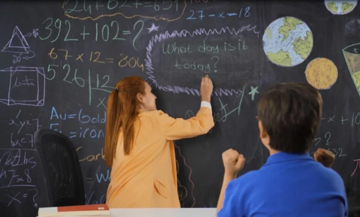Demokracia ndryshon trendin në arsim! 98% e mësuesve në vend janë femra