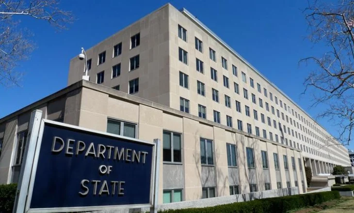 Departamenti i Shtetit thirrje amerikanëve: Largohuni nga Irani menjëherë!