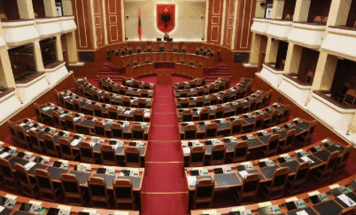 Deputetët mblidhen sot në seancë plenare, çfarë parashikon rendi i ditës