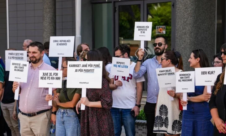 “Deri kur?”/ Deputetët shënojnë dështimin e 37-të në tentim për ta bërë Kuvendin