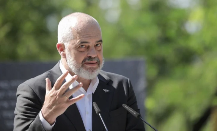 DETAJE / PS feston të enjten 34-vjetorin, ceremoni edhe për Akademinë Politike