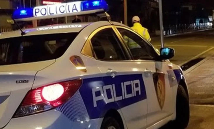 Dhunoi dhe kërcënoi me thikë gruan në sy të fëmijës, arrestohet 37-vjeçari në Tiranë
