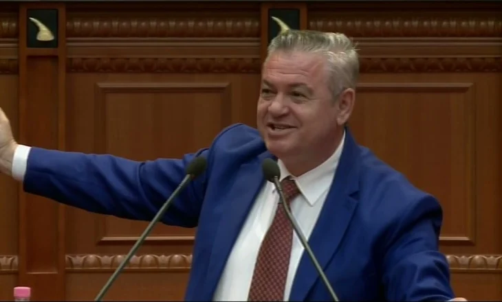 Dogjani e kaloi me vota në rinumërim, Murrizi nuk i kursen ironitë: E vetmja “fitore” ishte rrëzimi im nga “froni”