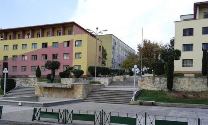 E rëndë! 30-vjeçari i dha fund jetës tek Qyteti Studenti, trupi i pajetë prej 5 ditësh në morg nis të dekompozohet