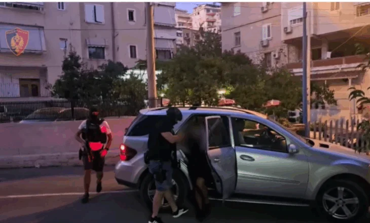 EMRI/ Arrestohet 41-vjeçari nga Peqini, i dënuar në Itali për ‘vrasje me paramendim’ , ‘asgjësim të kufomës’ dhe…
