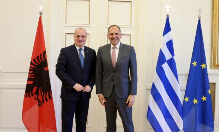 Erë e re mes Tiranës e Athinës! Gerapetritis takon Hasanin: Ju mbështesim për integrimin! Kujdes minoritetin
