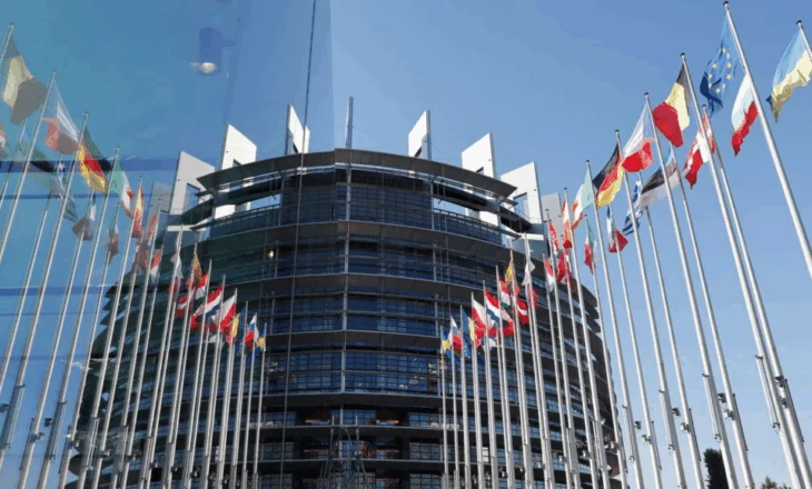 Eurodeputetët thirrje Shqipërisë: Të forcohen institucionet demokratike