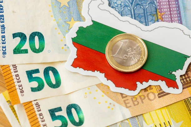 Eurozonës i shtohet një tjetër, Bullgaria nis me euron në 2026