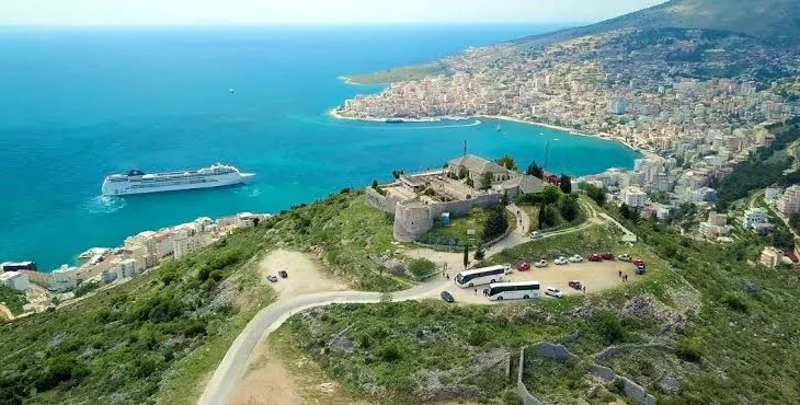 ”Express”: Shqipëria përgatitet të presë 30 milionë turistë
