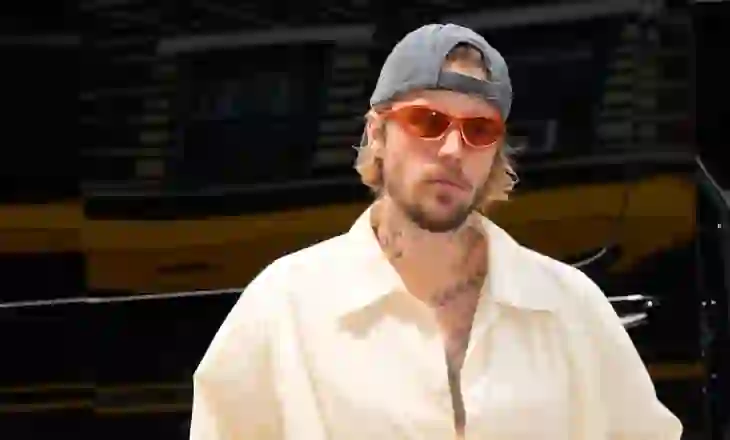 Fansat e habitur, Justin Bieber ndryshon emrin në rrjetet sociale