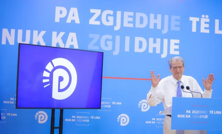 “Farsa elektorale”/ Berisha publikon pamje dhe shifra: U dhanë 6 mijë leje legalizimi për blerjen e votave në kundërshtim me ligjin zgjedhor