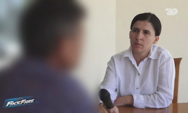 Fiks Fare/ 48-vjeçari shantazhohet me publikimin e videove intime: Para çdo muaj, ose të shpërndamë videon
