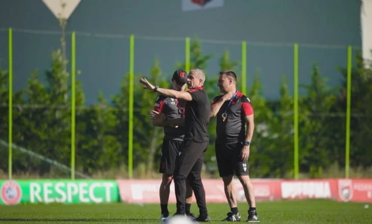 Formacioni kundër Serbisë, Sylvinho ka fare pak dilema për 11-shin kuqezi
