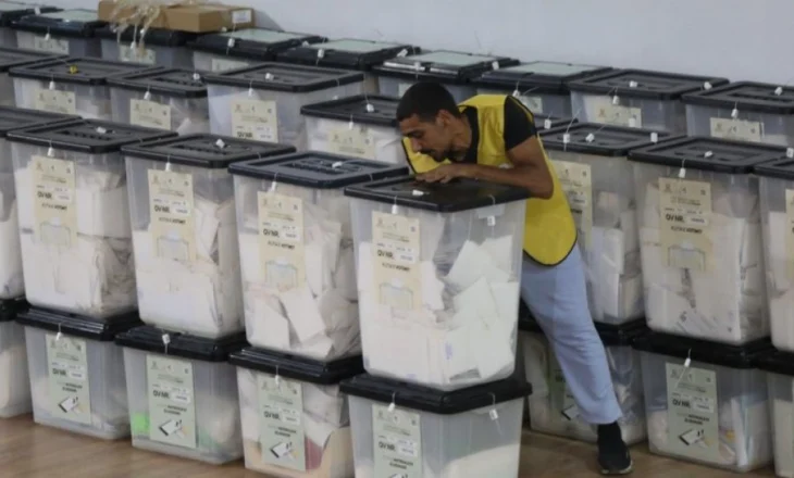 FOTO/ Dyshime për parregullsi, PL kërkon rinumërimin e votave në Bashkinë Kavajë