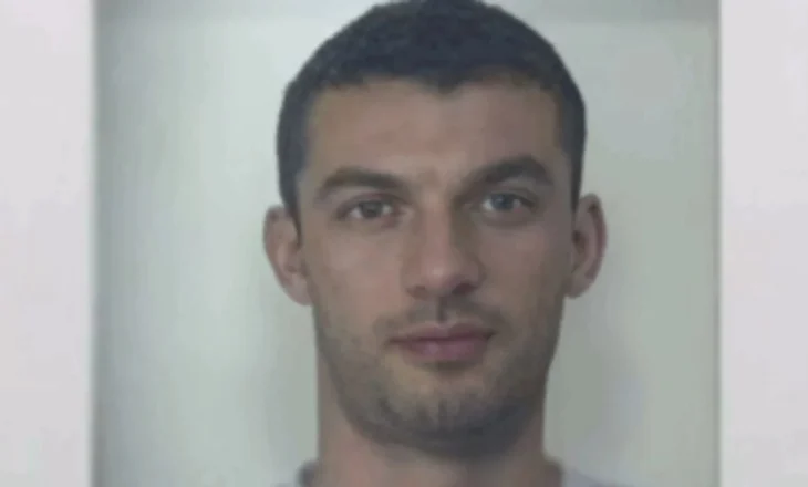 “Foton e Besmirit e gjeta në TIMS, e investigova gjatë”/ Alibej rrëfen vrasjen e vëllezërve Haxhia: Lekët i ndau Dumani, i dhashë armë dhe veshje si të OFL-së