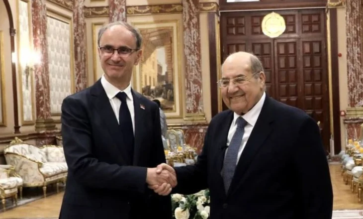 Gafa diplomatike/ Kajro njohu pavarësinë, kryeministri serb falënderon Egjiptin për mosnjohjen e Kosovës