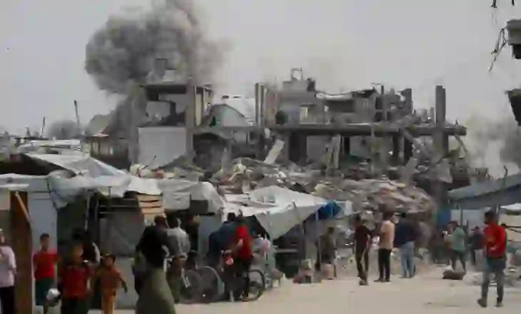‘Gaza, më keq se ferri në tokë’/ Mbyllen qendrat e ndihmave, s’ka ushqim për banorët e uritur