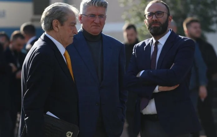 Gjekmarkaj: Berisha të mos largohet, s’ka asnjë arsye