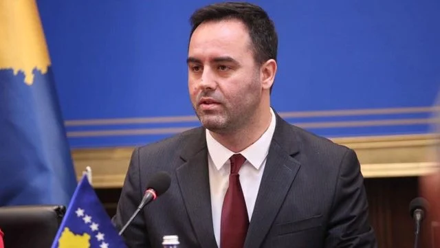 Glauk Konjufca: Votimi i fshehtë në Kuvend është kushtetues, nuk ka shkelje
