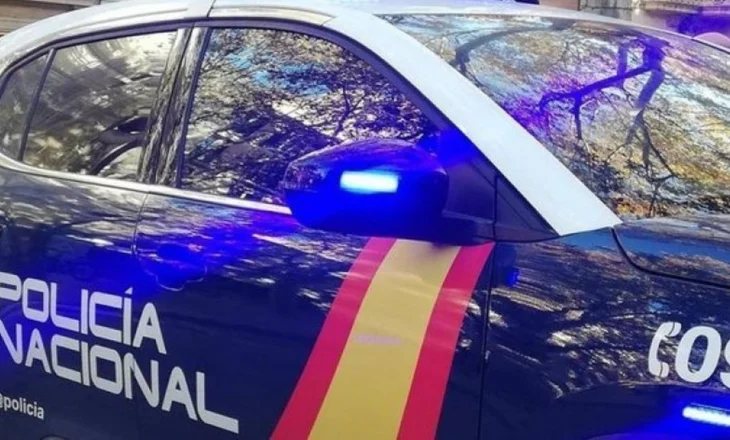 Goditen 4 organizata kriminale shqiptare në Katalonjë, në pranga 50 persona, sekuestrohen drogë e armë