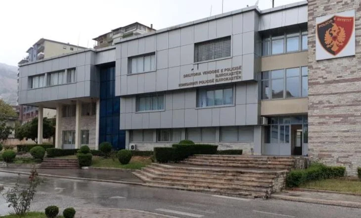 Goditi me thikë 49 vjeçarin, arrestohet i mituri në Gjirokastër