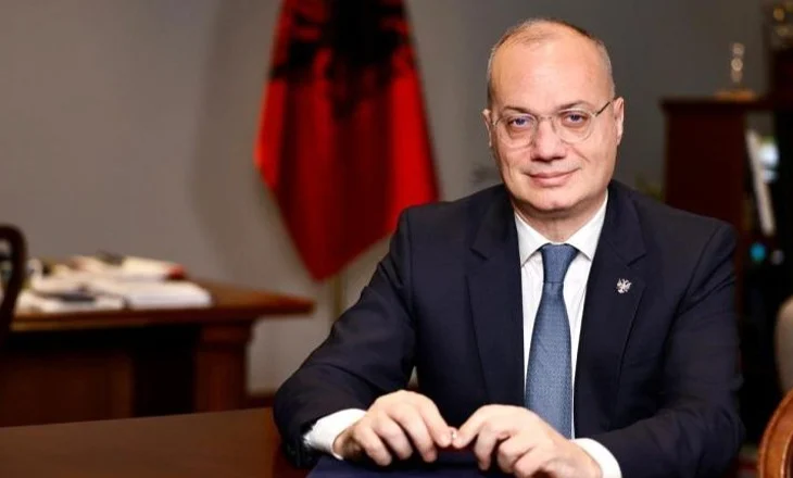 Hasani nesër në Athinë për “detin”, ministri i Jashtëm për mediat greke: Dialog për çështjet e pazgjidhura