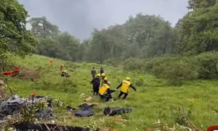 Helikopteri me 6 persona në bord rrëzohet në Indinë veriore