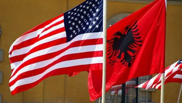 Historike/ Gjuha shqipe zyrtarizohet në sistemin arsimor publik të Nju Jorkut