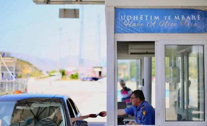 Hyri në Kakavijë me pasaportë false, arrestohet 55-vjeçari