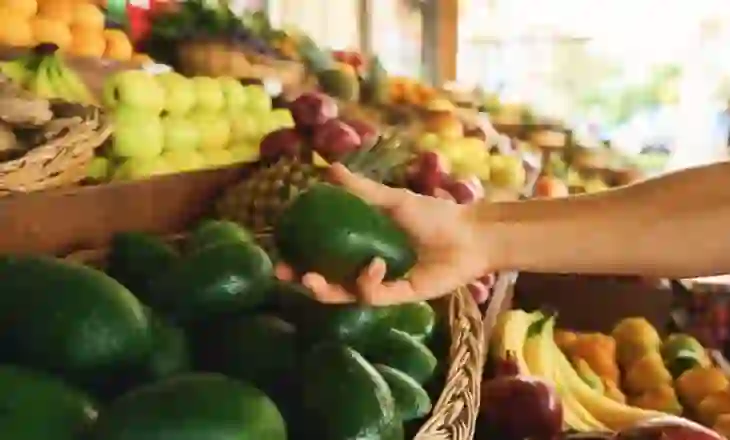 Importi i frutave shënon vlerën e katërt më të lartë në 20 vite