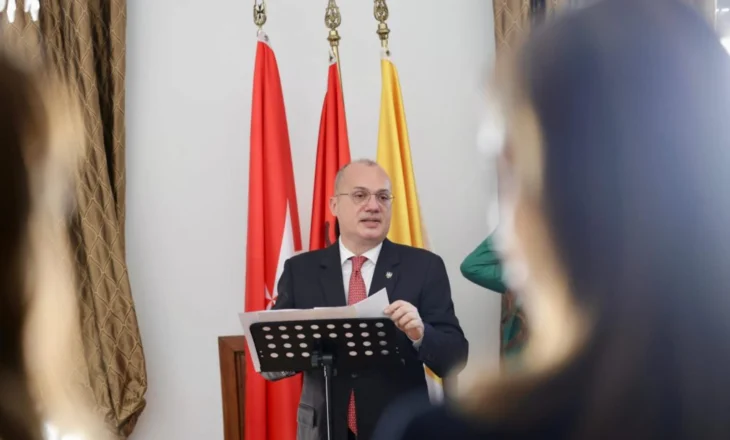 Inaugurohet selia e re e ambasadës shqiptare në Vatikan, ministri Hasani: Do ndërtojmë ura për një botë më të paqtë