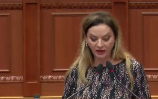 “Intimidim,abuzime e lidhje me krimin”/Vokshi:Zgjedhjet “një farsë”, EPP e tha qartë