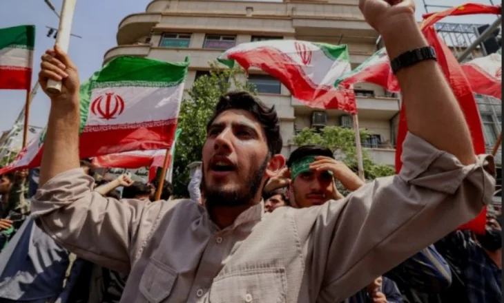 Iran, ‘Dita e Zemërimit Popullor’: Protesta kundër SHBA-së dhe Izraelit shpërthejnë në vend