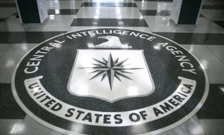 Ish-shefi i CIA-s flet me shifra: Iranit i kanë mbetur më pak se një mijë raketa, SHBA ka të vetmen bombë që deporton në kompleksin nëntokësor të uraniumit