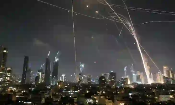 Izraeli dhe Irani sulme të ndërsjellta me raketa, DW: Lindja e Mesme, më shumë se një fuçi baruti