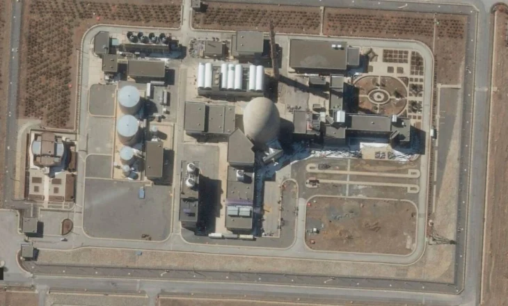 Izraeli sulmon centralin bërthamor të Iranit në Arak