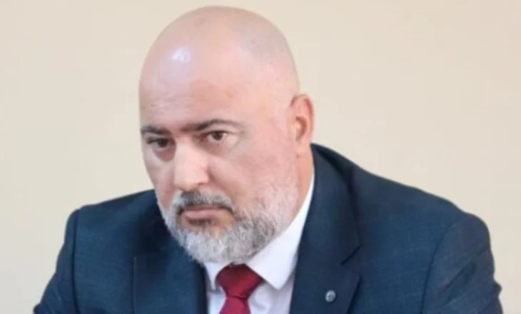 Jep dorëheqjen Komandanti i Gardës së Republikës, Ermal Onuzi