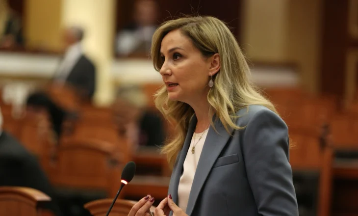 Jorida Tabaku: Kriza e xhepave është pasojë direkte e qeverisjes socialiste, kemi shpopullim dhe rënie të konsumit