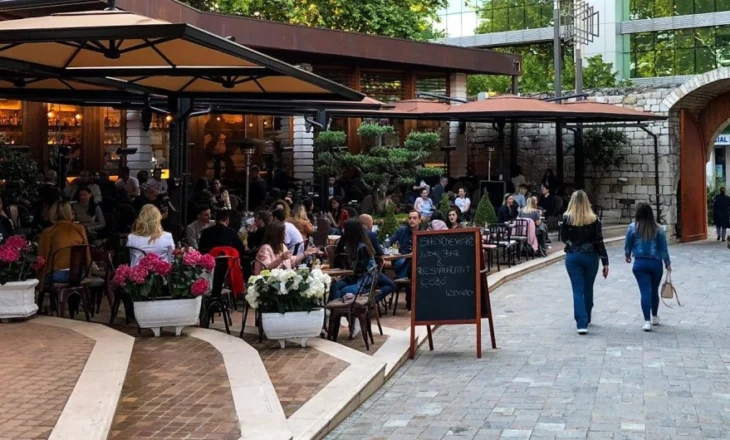 Kafenetë, Shqipëria kampione e rajonit