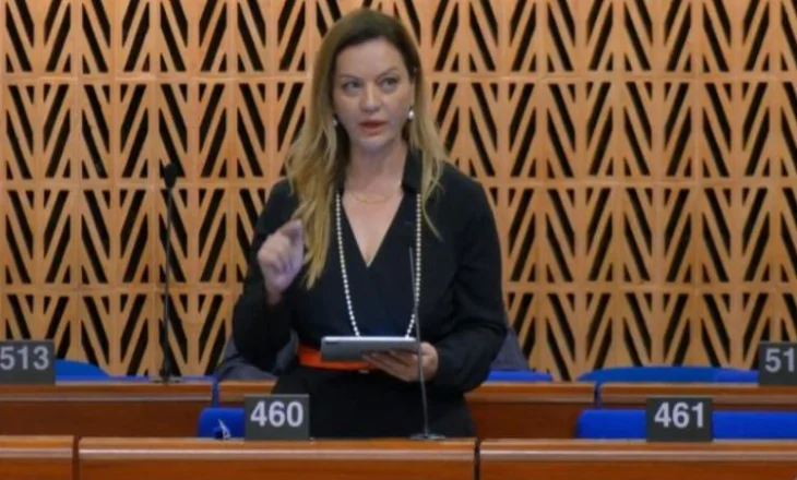 “Kam frikë për vajzën time”, Albana Vokshi shpërthen në KiE: U kërcënuam në ditën e votimit