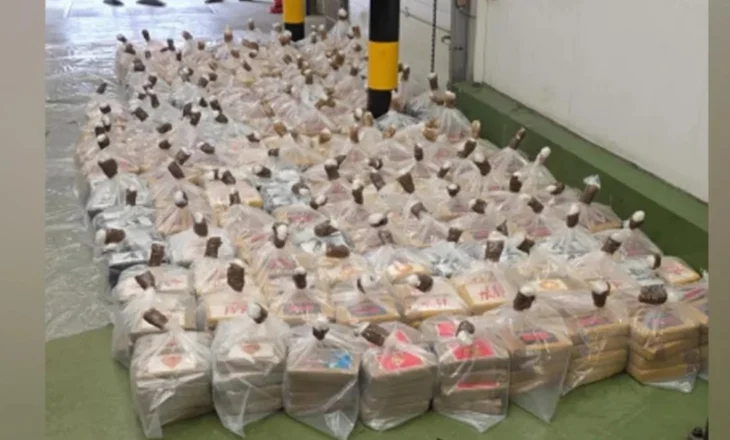 Kapet sasi rekord droge në Mbretërinë e Bashkuar, sekuestrohet kokainë me vlerë 96 mln paund në portin britanik