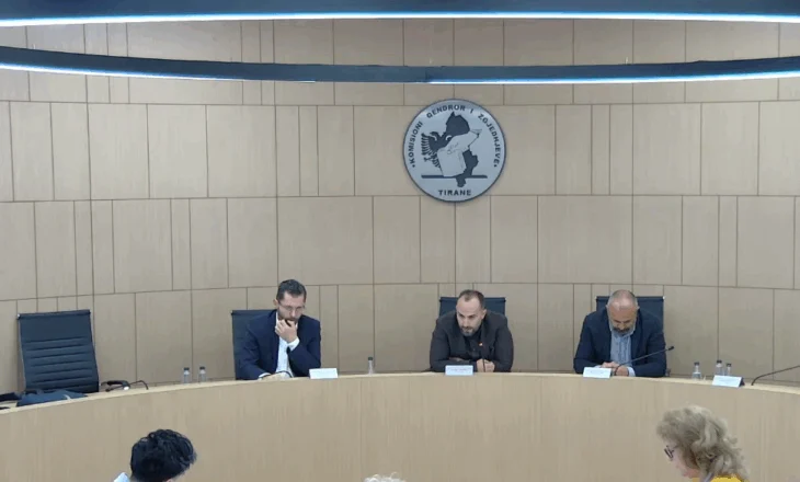 KAS merr vendimin: Do të hapen Kutitë e Tiranës, votat do të rinumërohen