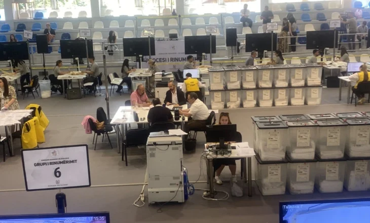 Kavaja “zhgënjeu” Metën, rinumërimi i votave rrëzoi pretendimet e aleatit të Berishës për parregullsi