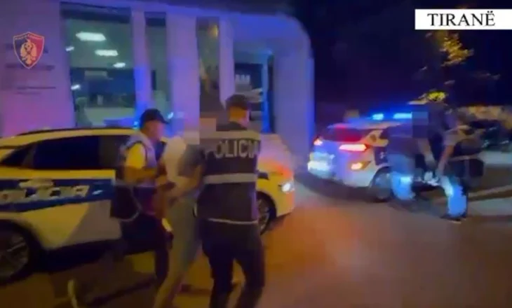 Kërcënuan me armë zjarri një person në mes të rrugës! Arrestohen dy vëllezërit në Tiranë