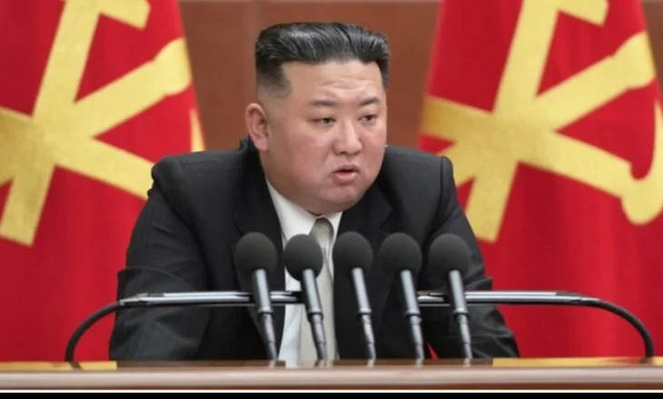Kim zotohet për “mbështetje pa kushte” të luftës së Rusisë në Ukrainë