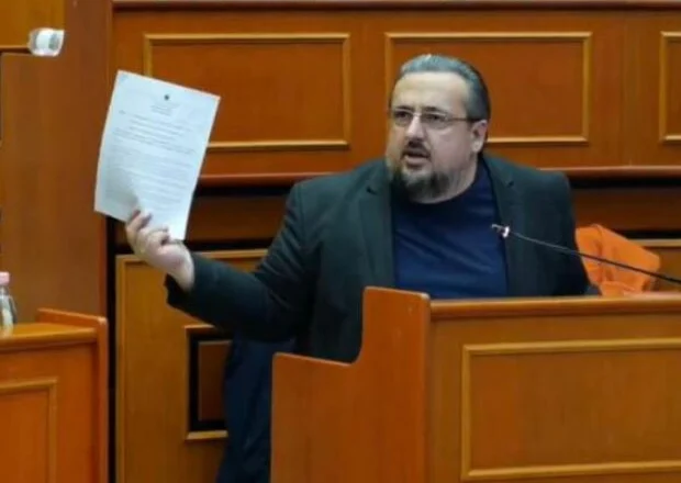 Koha për zgjedhje të parakohshme/ Teliti: Tirana në kolaps, drejtimi i Bashkisë ‘i dështuar’