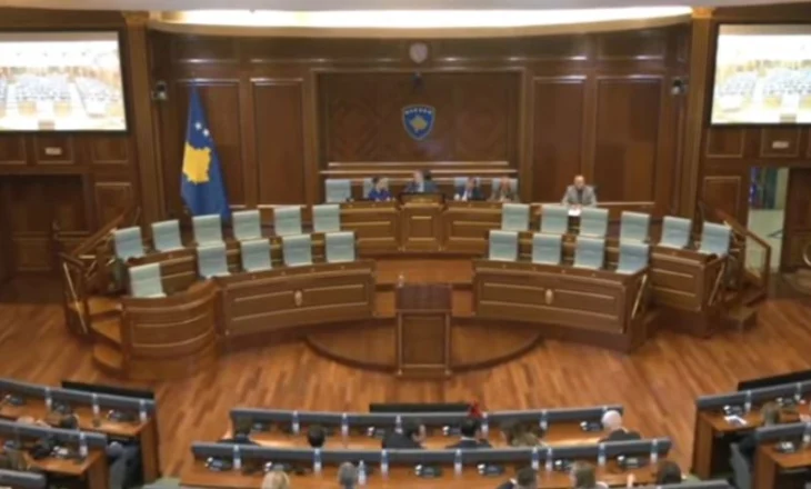 Kosova mbetet pa parlament / Dështon edhe tentativa e 34-t për konstituim