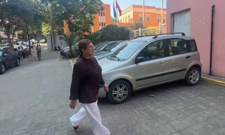 Kryebashkiakja e Roskovecit, Majlinda Bufi paraqitet në SPAK
